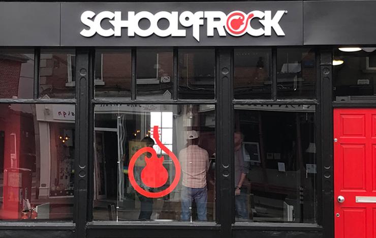 Ireland’s School of Rock Equipped with LUNOS Decentralised Ventilation  