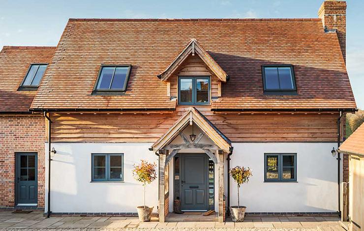 An oak frame cottage in Herefordshire improves energy efficiency using LUNOS ventilation 